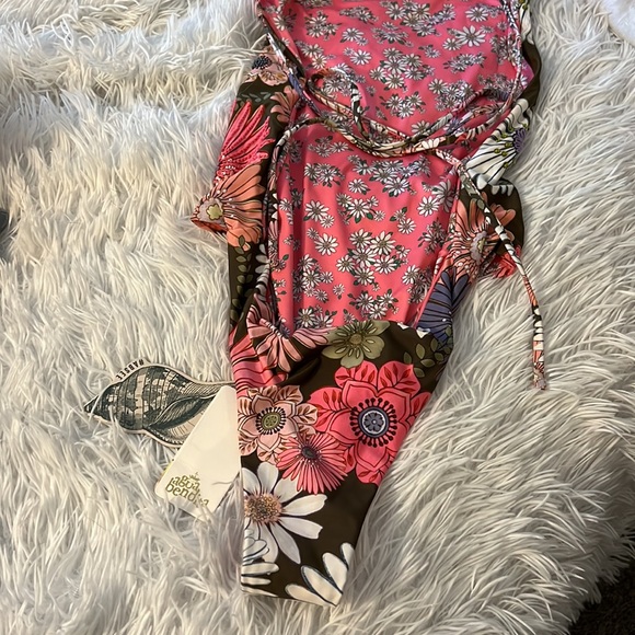 β¨ HOST PICK β¨ NWTS AGUA BENDITA KALI ONE PIECE (L) - Picture 13 of 16